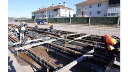 Lider Büyükakın: “Raylı sistemde kapasiteyi daima artırıyoruz”