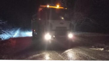 Lider Çerçioğlu: Karla Uğraş Çalışmalarımız Mesai Mefhumu Gözetmeksizin Devam Ediyor