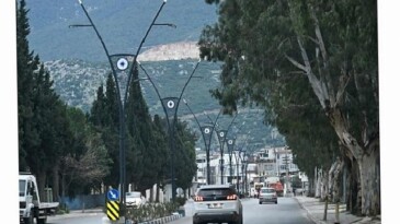 Lider Eşki: “Bornova’nın en ağır güzergâhlarından birini çağdaş bir kent aksına dönüştürdük”