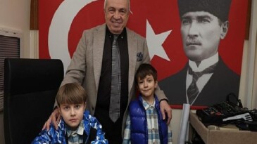 Lider Şadi Özdemir’e Kızılcıklı’da çocuklardan kaykay park talebi geldi