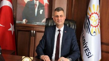 Lider Sezer, “Miraç Kandilimiz Mübarek Olsun”