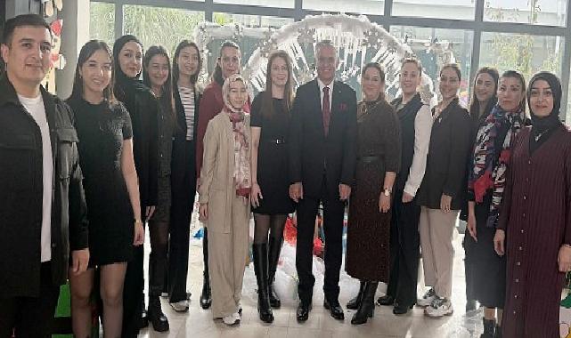 Lider Topaloğlu’ndan kreşe yeni yıl ziyareti