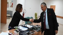 Lider Topaloğlu’ndan yeni yıl akşamı hastane ziyaret