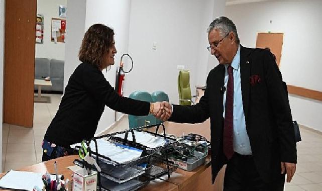 Lider Topaloğlu’ndan yeni yıl akşamı hastane ziyaret