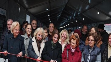 ‘Maltepe Belediyesi Bayan El Emeği Pazarı’ açıldı