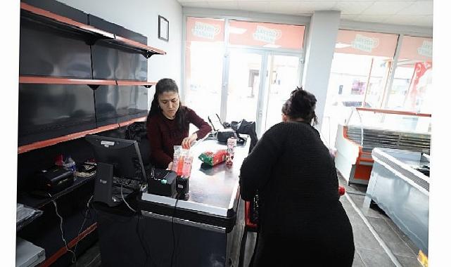 Menderes’in Toplumsal Market’inden Büyük Dayanak; Tam 2 Milyon 800 Bin TL