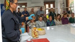 Meslek Fabrikası’nda sirke imalinin inceliklerini öğrendiler