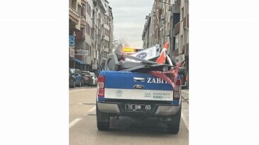 Nilüfer’de kaldırımlar işgallerden arındırılıyor