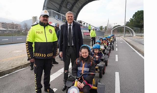Oyak Renault’dan Gelecek İçin İnançlı Adımlar Projesi