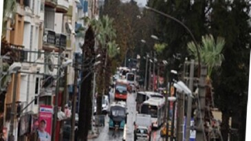 Özmen Caddesi’nde yeni altyapı yağmur imtihanını geçti