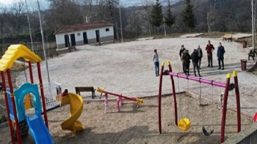 Sarıpınar Mahallesine Yeni Meydan