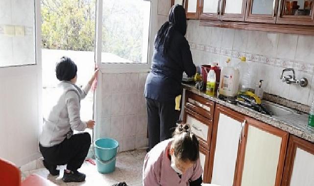 Seferihisar Belediyesi’nden gönüllere dokunan “Sosyal Destek”