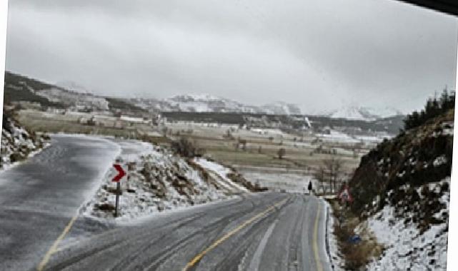 Yağışlı haftada kar ve buzlanmalara karşı çalışmalar sürüyor