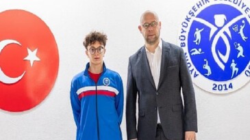 Yaman Rüzgar Kızılet, Aydın Büyükşehir Belediyespor’da