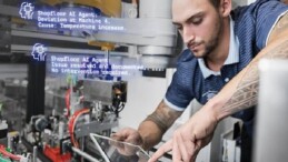 Yazılım ve donanımın ahengi dönüşümü hızlandırıyor