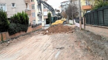 Yenilenen Darıca Özbay Sokak’ta mesaiye devam