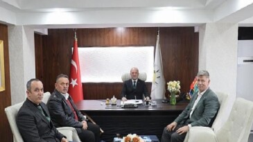 Yılın son gününde Lider Tugay’la dayanışma sofrasında buluştular