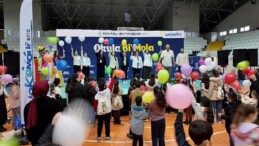 13 bin çocuk, “Okula Bi’ Mola’da” gerilim attı