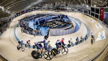 2026 UEC Avrupa Pist Bisikleti Şampiyonası’nın Dördüncü Günü Rekorla Başladı