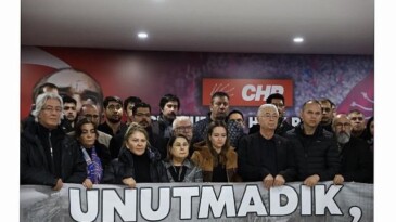 6 Şubat zelzelesinin 3. yıldönümünde hayatını kaybedenler anıldı