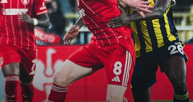 Bir hayal kırıklığı gecesiydi…