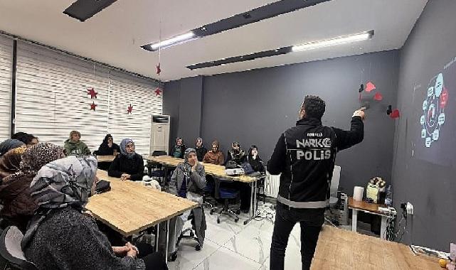 Anne Kent’te ‘En Âlâ Narkotik Polisi Anne’ eğitimi