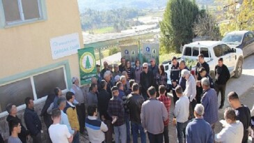 Antalya Büyükşehir Belediyesi orman yangınlarıyla uğraşını sürdürüyor