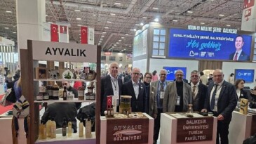 Ayvalık Belediyesi EMITT Fuarı’nda…