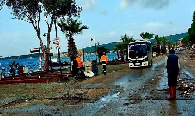 Ayvalık’ta Lodos Alarmı: Gruplar Alanda, Çalışmalar Aralıksız Sürüyor