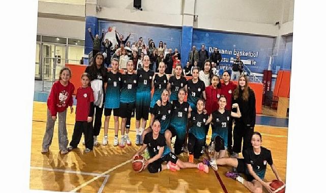 Bayraklı Belediyesi U14 Kız Basketbol Kadrosu İzmir Şampiyonu Oldu