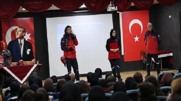 Bayrampaşa’da liselerde hayat kurtaran eğitim