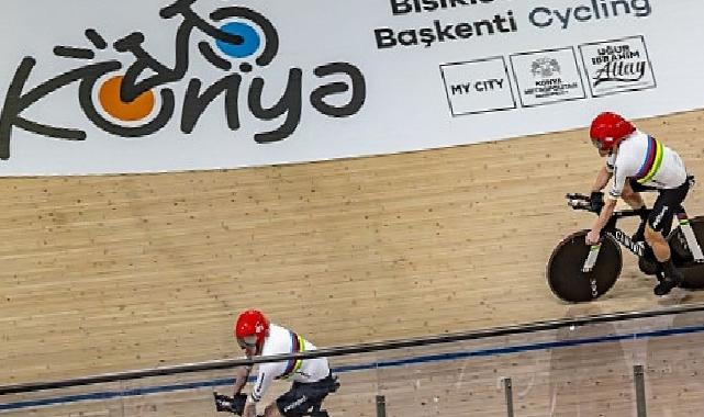 Bir Konya Veledromu Geleneği: Sabah Seansı Dünya Rekorlarıyla Başladı