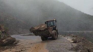 Büyükşehir takımlarının Alanya yollarında kış mesaisi sürüyor