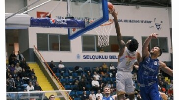 Büyükşehir Taraftarı Önünde Güldü