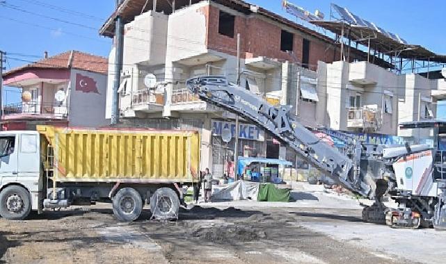 Büyükşehir’den Kula’da Ulaşım Konforu için 8 Bin Tonluk Asfalt Çalışması