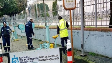 Büyükşehir’den spor aletlerine periyodik bakım