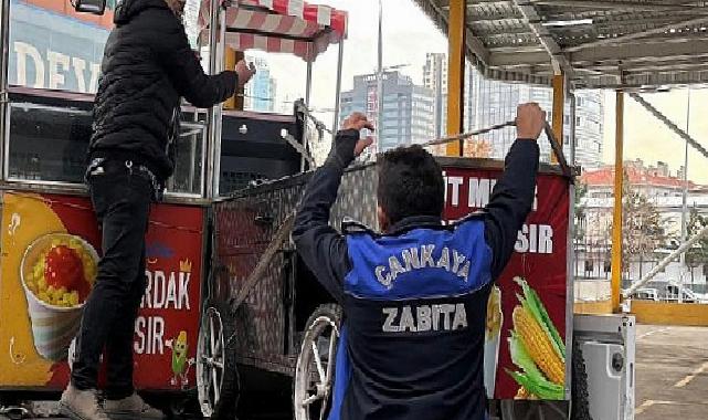 Çankaya Zabıtası kontrolde yayaları önceliyor