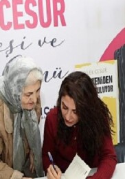 “Çekmecemde Kitap Var’ın Konuğu Dilek Cesaretli Oldu