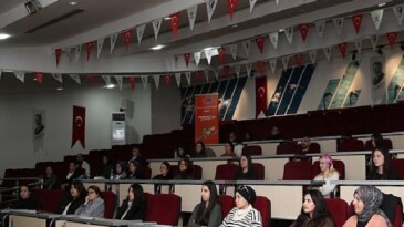 Çiğli’de İstihdam Garantili Kurslara Ağır İlgi