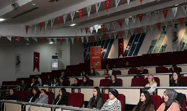 Çiğli’de İstihdam Garantili Kurslara Ağır İlgi