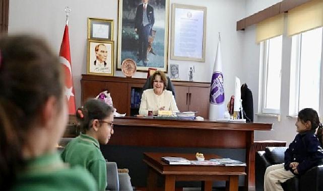 Didimli Öğrenciler Lokal İdaresi Lider Hatice Gençay’dan Dinledi