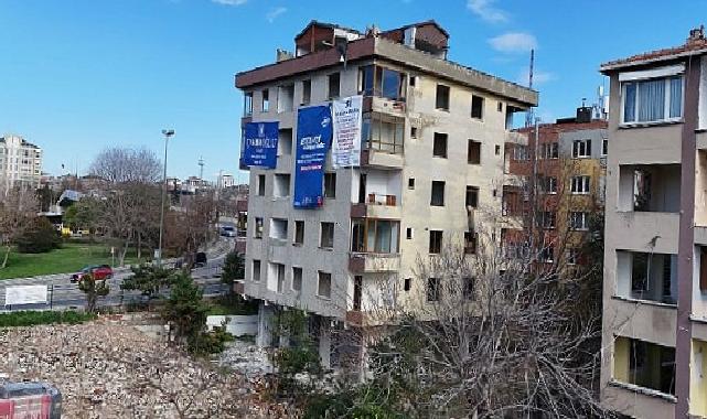 E Sınıfı Yüksek Riskli Binanın Yıkımı Gerçekleşti