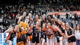 Eczacıbaşı Dynavit, Beşiktaş müsabakasından galibiyetle ayrıldı