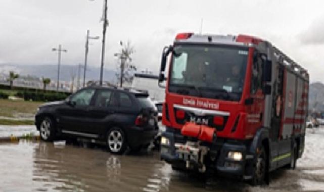 Ege kıyılarında basınç 991 mb’a düştü, deniz 85 santimetre yükseldi