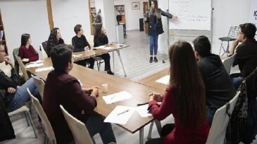 Gençliğin kalbi bu merkezde atıyor