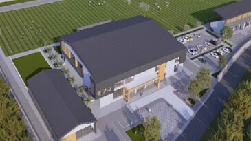 Gölcük Spor Kompleksi için kazma vuruldu