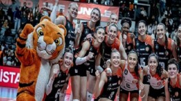 Göztepe karşısında 3 puan Eczacıbaşı Dynavit’in!