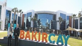 İzmir Bakırçay Üniversitesi ile Karşıyaka Belediyesi Ortasında Bilim Merkezi İş Birliği Protokolü İmzalandı