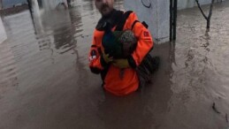 İzmir İtfaiyesi sessiz canlar için vakitle yarıştı