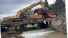 İzmir’de sağanak yağışa tam takım anlık müdahale